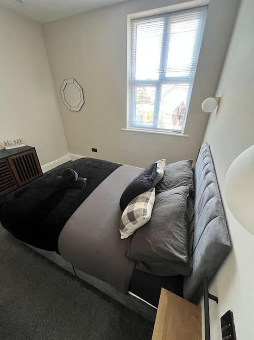 Stunning 2 Bedroom Ground Floor Sea View Apartment Rhôs-on-Sea Extérieur photo