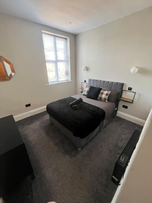 Stunning 2 Bedroom Ground Floor Sea View Apartment Rhôs-on-Sea Extérieur photo