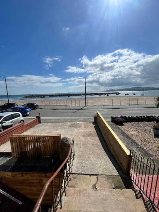 Stunning 2 Bedroom Ground Floor Sea View Apartment Rhôs-on-Sea Extérieur photo