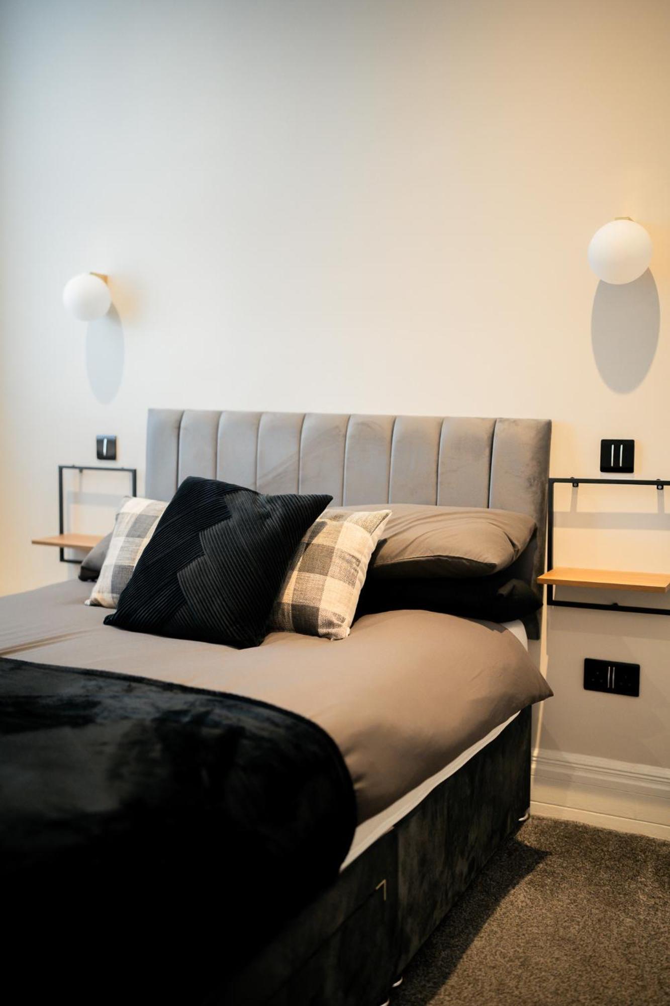 Stunning 2 Bedroom Ground Floor Sea View Apartment Rhôs-on-Sea Extérieur photo